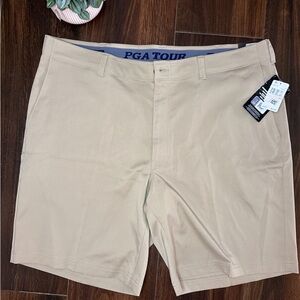 PGA Tour Men's Tan Flat Front Shorts, Size 40